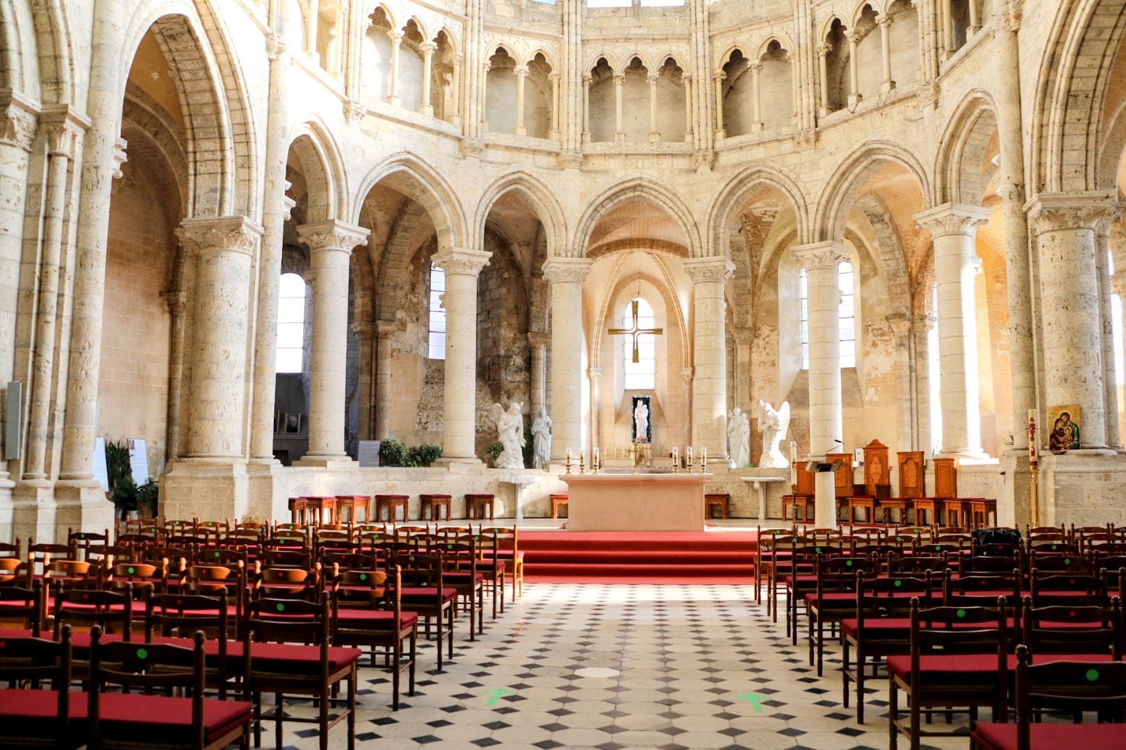 Église Saint-Pierre-et-Saint-Paul de Gallardon